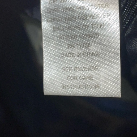 Girls perfectly dressed black Dress velvet top with lace bottom size 10 - Picture 5 of 5